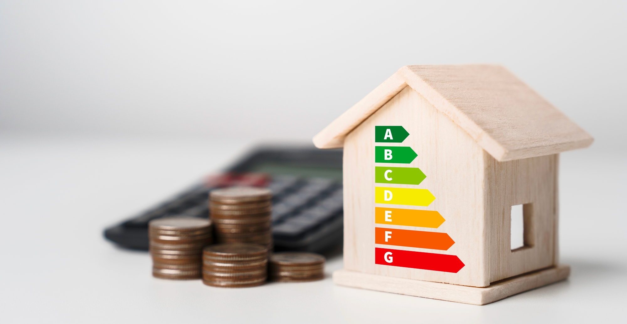 Které bydlení je úspornější? Dům vs. byt v energetické náročnosti Které bydlení je úspornější? Dům vs. byt v energetické náročnosti