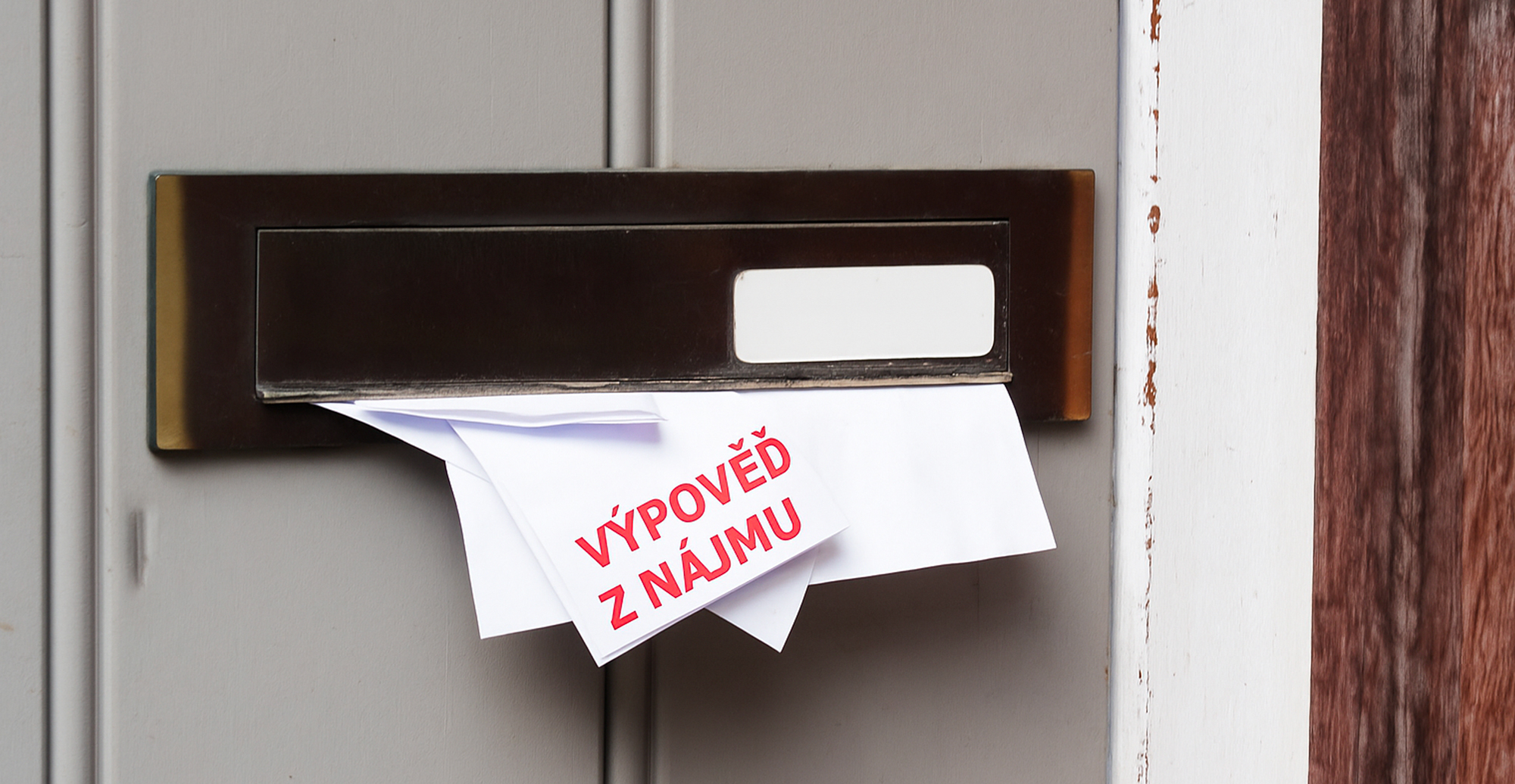 Výpověď z nájmu bytu v roce %current-year%: Jak ji napsat, zdůvodnit a doručit