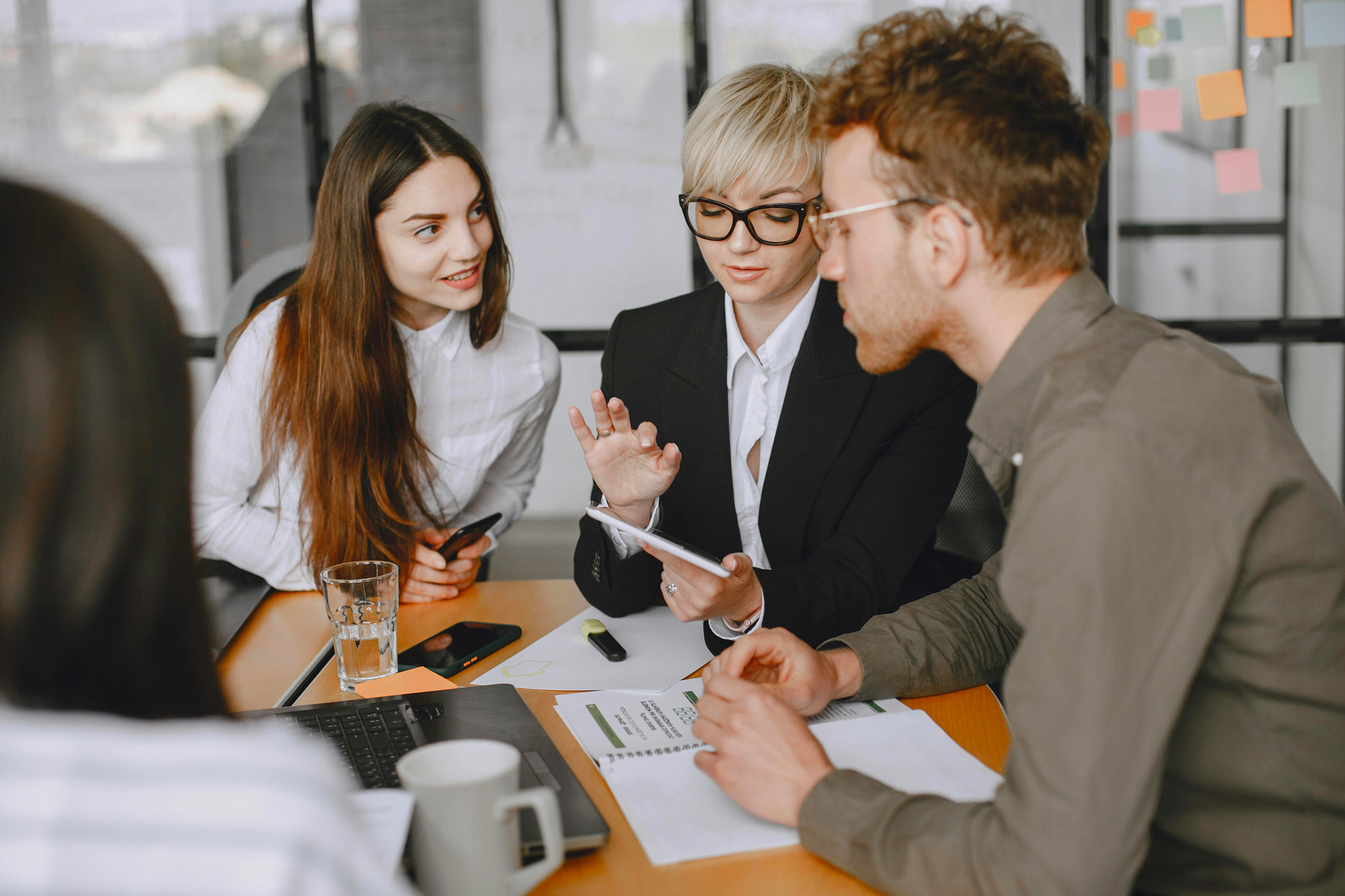 Kariérní akcelerace: Získejte náskok s online MBA od Business Institutu Kariérní akcelerace: Získejte náskok s online MBA od Business Institutu