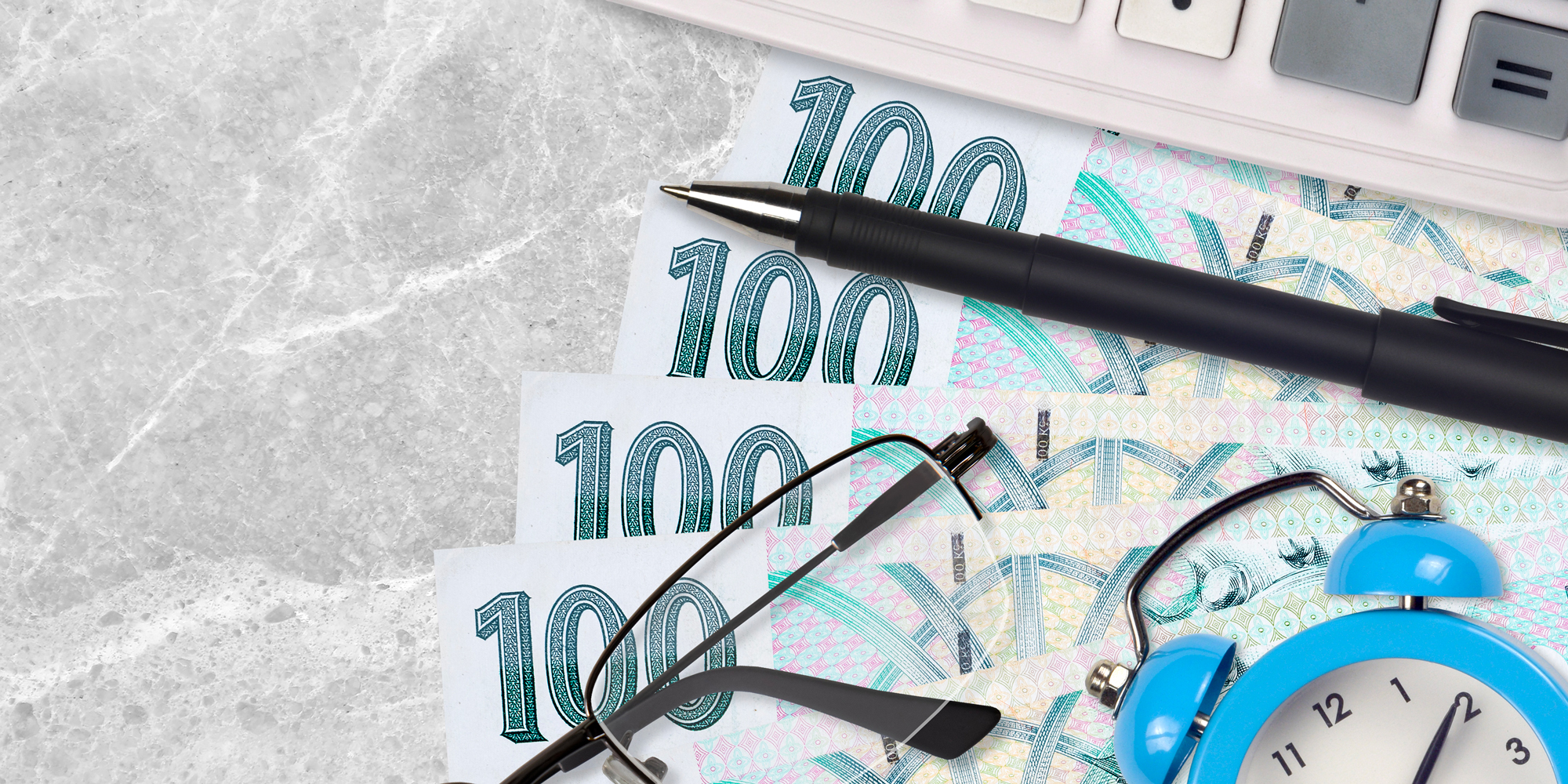 ČNB: Dluhy českých domácností a firem v lednu rostou, táhnou je úvěry na bydlení