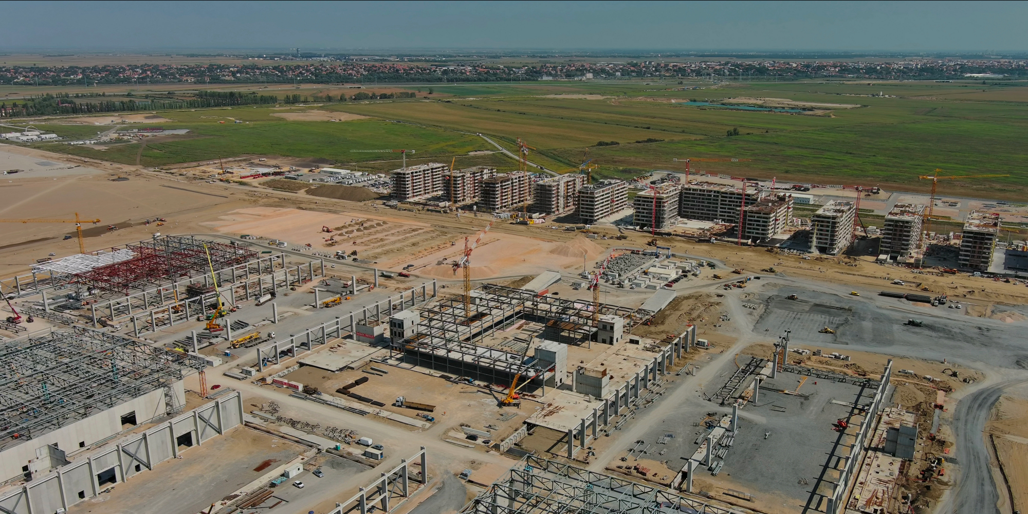 Stavebnictví v lednu oslabilo, investice zůstávají ve hře