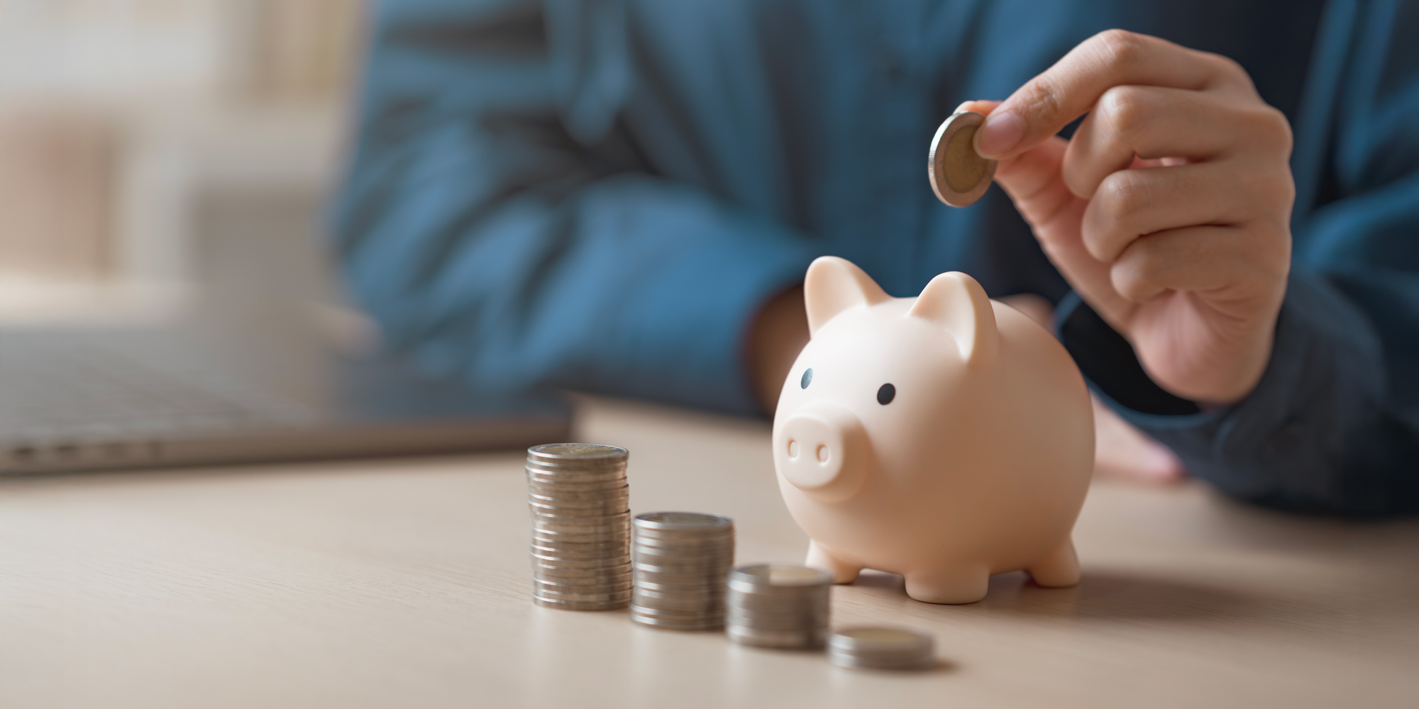 Analýza ukazuje, že při dlouhodobém spoření na důchod vycházejí nejlépe ETF a DIP