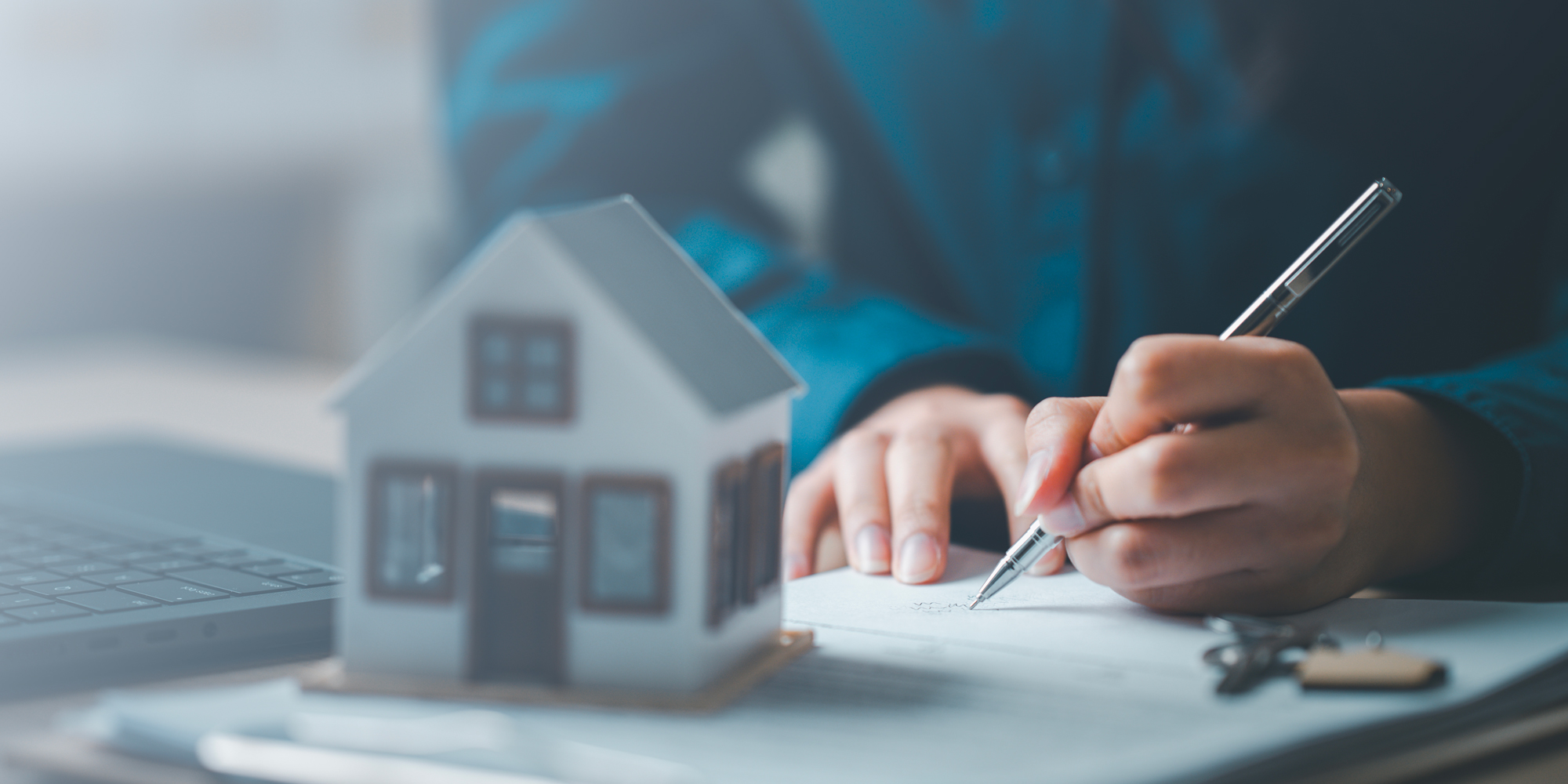 Hypotéky v dubnu skokově zdražily a průměrná sazba je nejvýš od prosince 2024 Hypotéky v dubnu skokově zdražily a průměrná sazba je nejvýš od prosince 2024